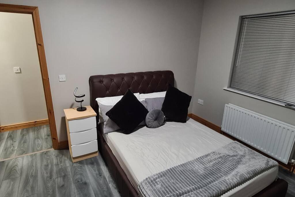 Millhouse Cottage A Luxury 3 Bed Bungalow Antrim Exterior photo
