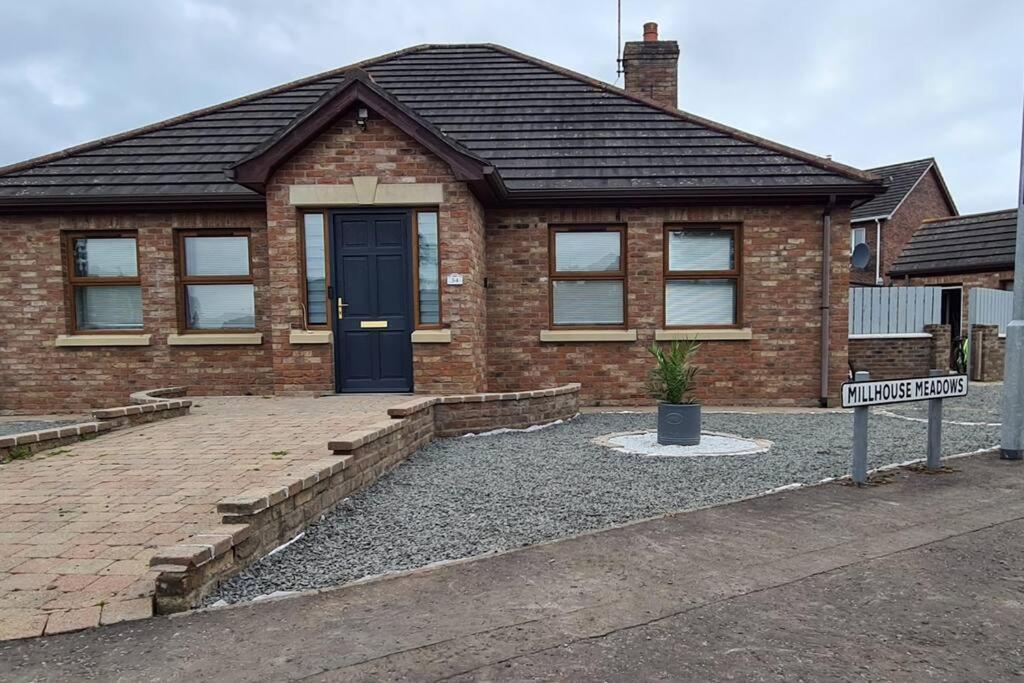 Millhouse Cottage A Luxury 3 Bed Bungalow Antrim Exterior photo